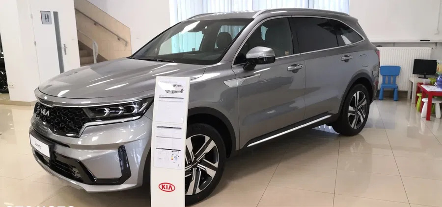 kia sorento mazowieckie Kia Sorento cena 237900 przebieg: 10, rok produkcji 2023 z Brzeg